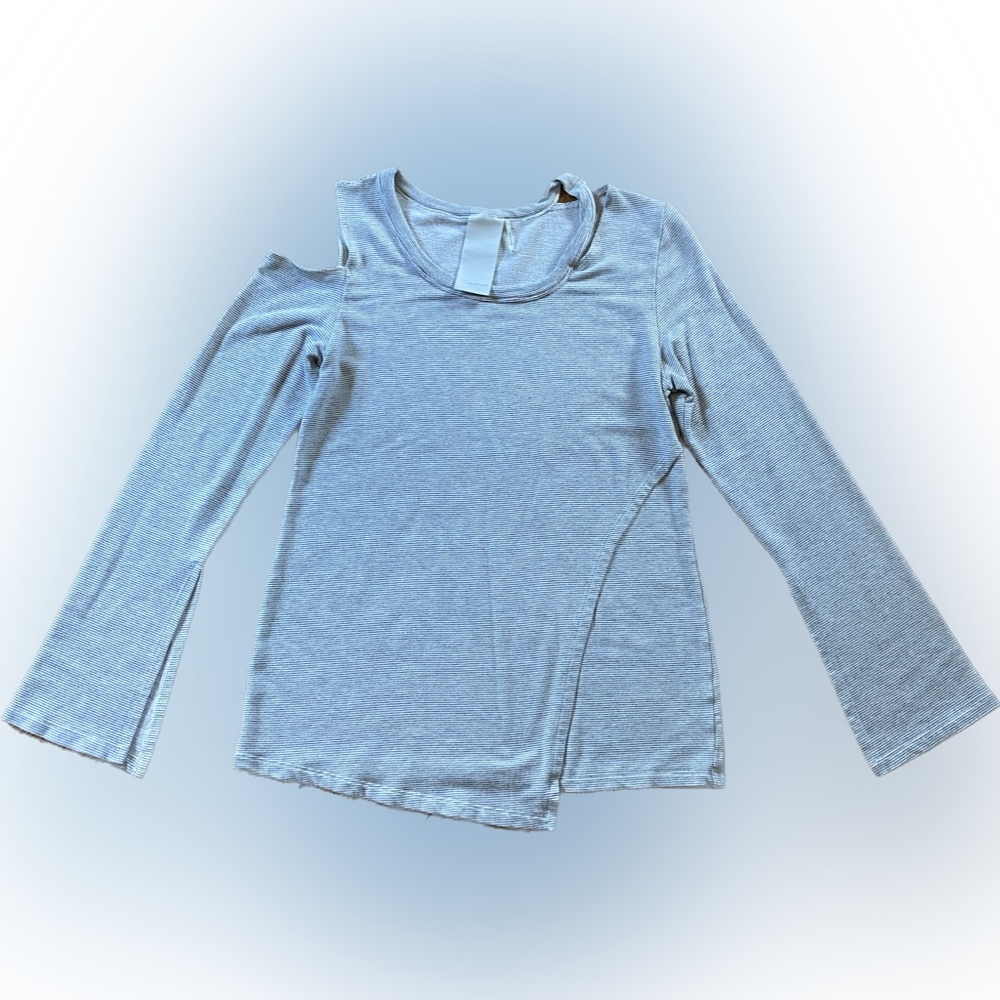 Heather Open Should Long Sleeve Top Size Medium Gray/White Micro Stripes